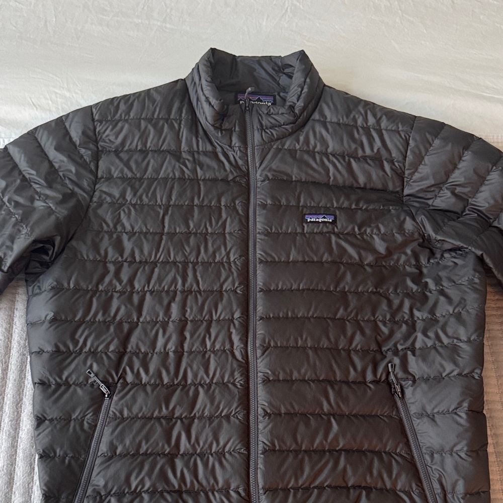 Patagonia | Men’s Down Sweater Jacket (XXL)
